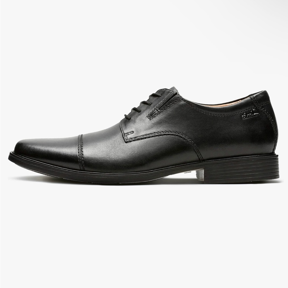 BRAND NEW UNWORN Clarks Men's Tilden Cap Oxford Dress Shoes